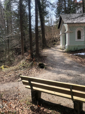 Lourdeskapelle - letzte Station des Kreuzwegs Hilaribergl | © Claudia Ager