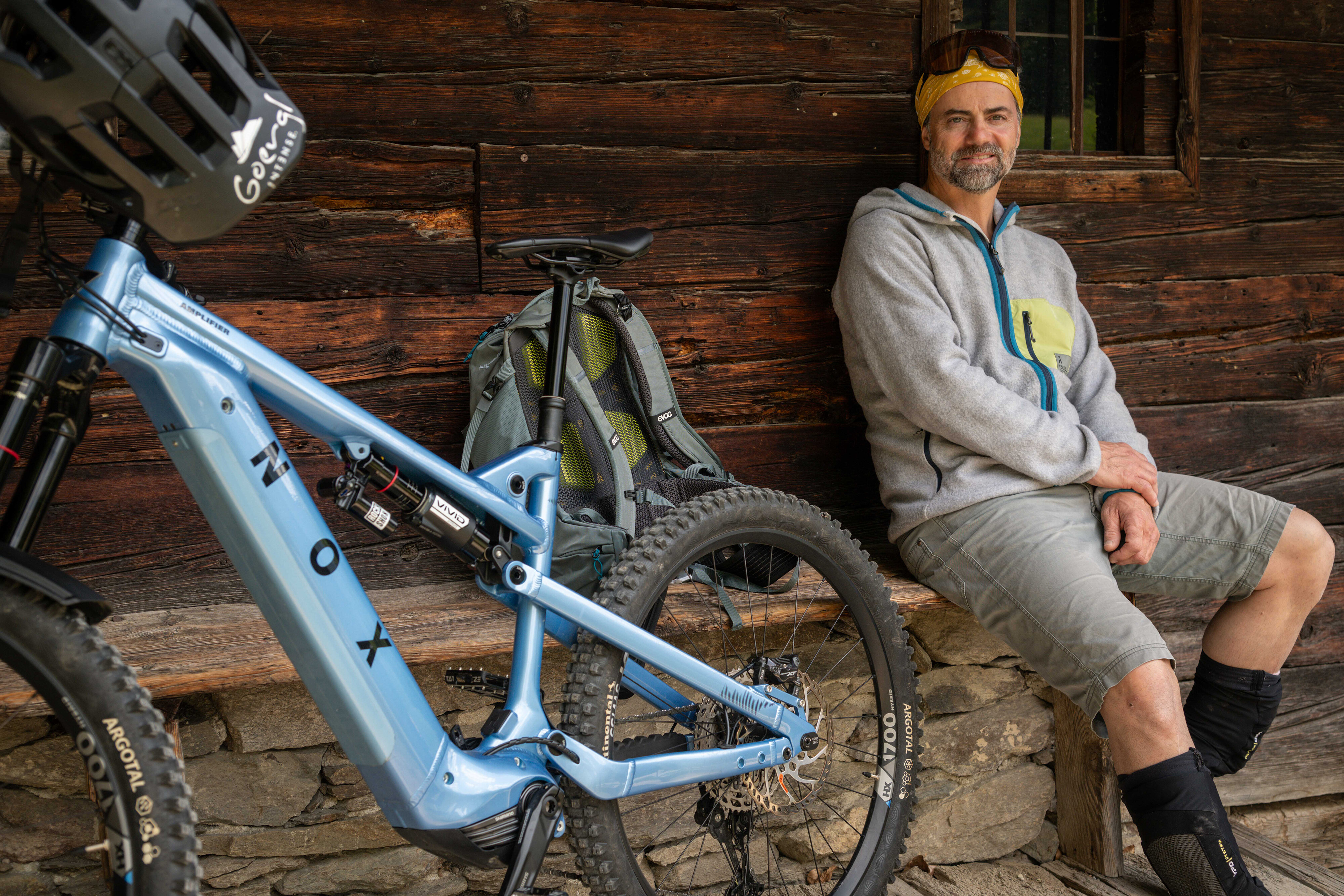 Stephan Görgl mit seinem e-Bike | © Alpbachtal Tourismus | Gabriele Griessenböck Stephan Görgl mit seinem e-Bike | © Alpbachtal Tourismus | Gabriele Griessenböck