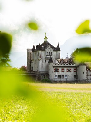 Burg in Kundl | © Lisa Lintner