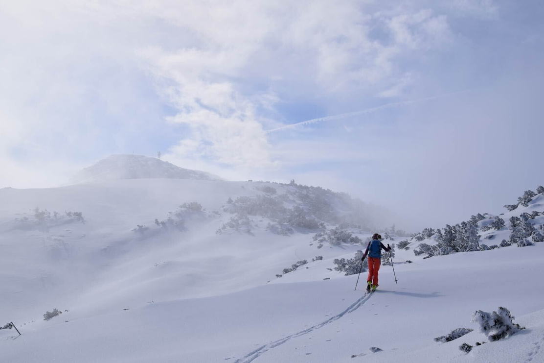 Aufstieg zum Gipfel Skitour Roßkogel Brandenberg