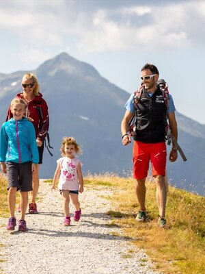 Familienwandern am Schatzberg Sommer  FG Johannes Sautner Rechte Skijuwel + Wildschönau Tourismus  anders Format (82).jpg | © Wildschönau Tourismus J. Sautner