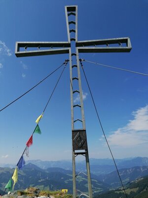 Wildschönau Tourismus Feldalphorn Gipfelkreuz Gewi.jpg
