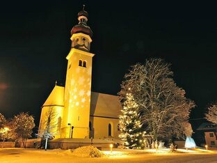 Kirche Radfeld_Winter_Weihnachten | © Alpbachtal Tourismus