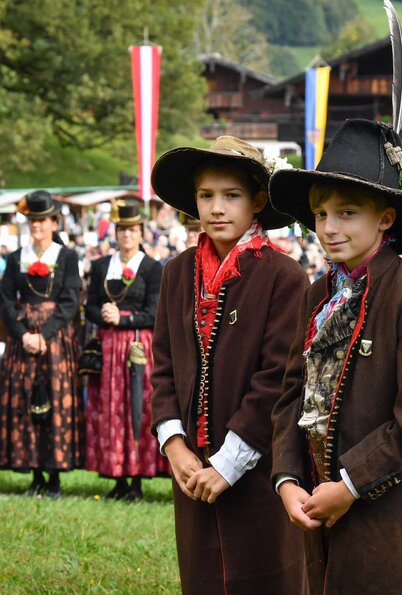 Kinder in Tracht | © Alpbachtal Tourismus | Grießenböck
