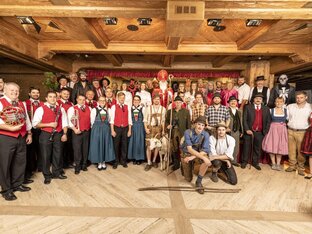 Nikolausspiel Gruppenbild | © Bauerntheater Reith i.A.