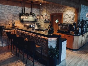 Berglsteinersee 712er Lounge Barbereich | © Isabella Fischler