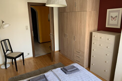 Haus Amalia_Alpbachtal_Kramsach_Schalfzimmer (1)