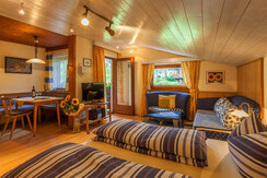 Schlafzimmer mit Wohnecke