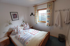 Alpbachblick_Alpbachtal_App2_Schlafzimmer