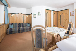 Familienzimmer (1)