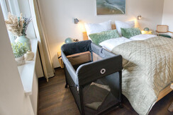 Strumpfburg Babybett