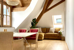 Alpbachtal Villa Riedhart Sofa 01