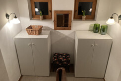 Alpbachtal Villa Riedhart Garderobe 01