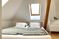 Alpbachtal Villa Riedhart Schlafzimmer 08