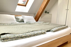 Alpbachtal Villa Riedhart Schlafimmer 07