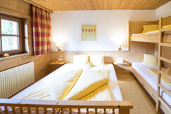 Apartment mit 2 Schlafzimmer