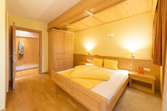 Apartment mit 2 Schlafzimmer