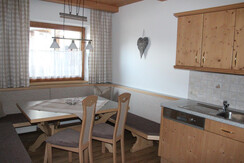 Moahof Appartements Alpbach, Sonnseit-Garten Küche