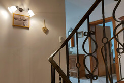 Aufgang in die 2. Etage