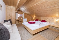 App. Wiedersbergerhorn_Schlafzimmer eins