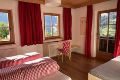 Aussergraben_Alpbach_Schlafzimmer 1