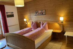 Aussergraben_Alpbach_Schlafzimmer 2