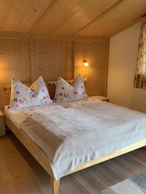 Schlafzimmer 2