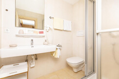 Appartment Nr 2 - Rossmoos im Bergwald Badezimmer