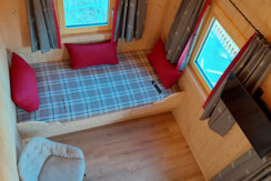 Wohnzimmer mit Couch