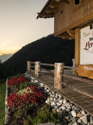 Foto seitlich Spa | © Fam. Kostenzer