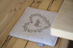 Indoor_Moods_Have-a-seat_Chalet-Matty