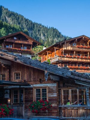 Alpbach Dorf Hütten Sommer_Alpbachtal Tourismus_Fo
