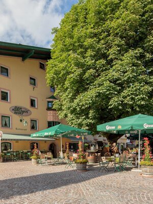 Eingang Restaurant und Gastgarten | © Der Kirchenwirt