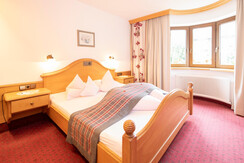 Maisonettenzimmer Gratlspitz Schlafzimmer