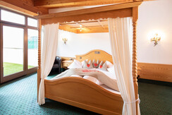 Alpbachtal Suite Schlafzimmer