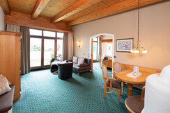 Alpbachtal Suite Wohnzimmer