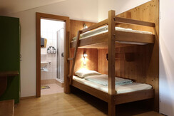 Riedhof_Alpbachtal_Breitenbach_Zimmer-Adlerhorst