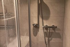 innergreit_alpbachtal_Bad_Dusche