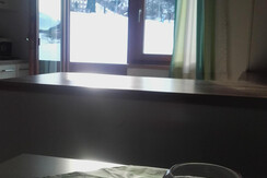 Blick vom Essbereich auf die Schipiste