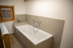 Kastl_Alpbachtal_WG 1 Badewanne