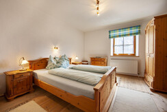 Kruckenhaus Ferienwohnung Schlafzimmer Süd/Tal