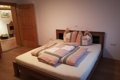 Kruckenhaus Ferienwohnung, Schlafzimmer Nord/Berg