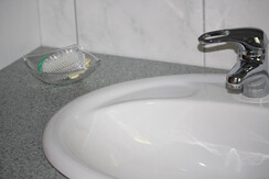 Kruckenhaus Ferienwohnung Badwaschbecken