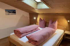 Aussergraben_Alpbach_Schlafzimmer_2