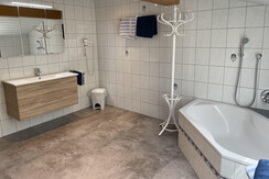 Aussergraben_Alpbach_Badezimmer