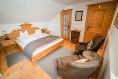 2021_Leirerha╠êusl_Hasselbeck_002_SMALL