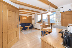 Apartment 3 - Wohn-Essbereich