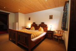 Doppelbett Ferienwohnung Schatzberg