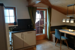 Küche mit Essbereich