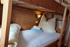 Haus Frei-Nagele_Alpbachtal_Zimmer mit Hochbett